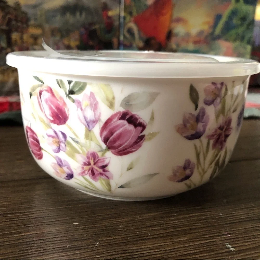 Grace Pantry fine porcelain tulip flowers vented covered bowl in size small.
